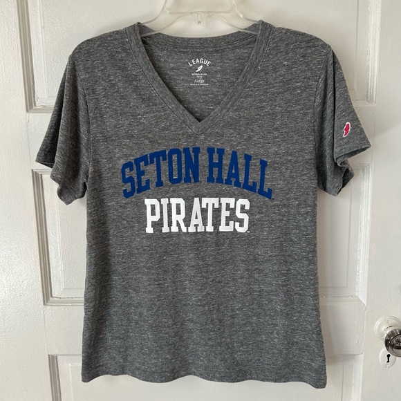 League Women’s Seton Hall Pirates University V-Neck Fitted T-Shirt Lg College - Picture 10 of 10